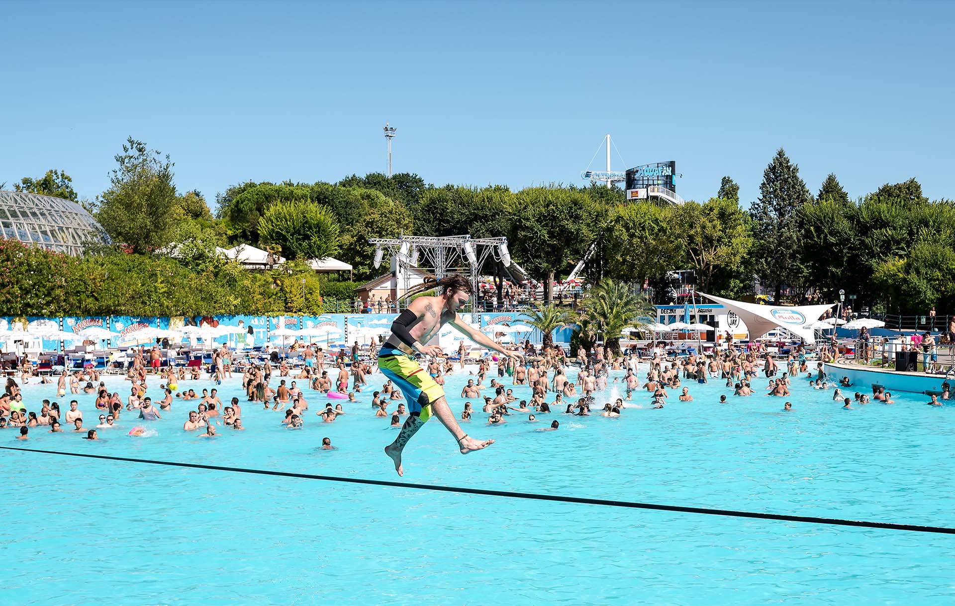 Initiation slackline