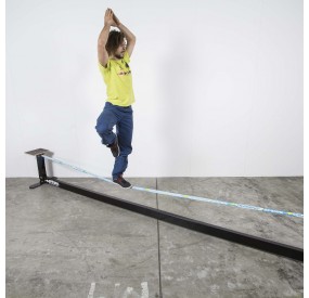 structure de support pour slackline intérieure