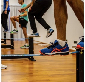 structure de support pour slackline intérieure